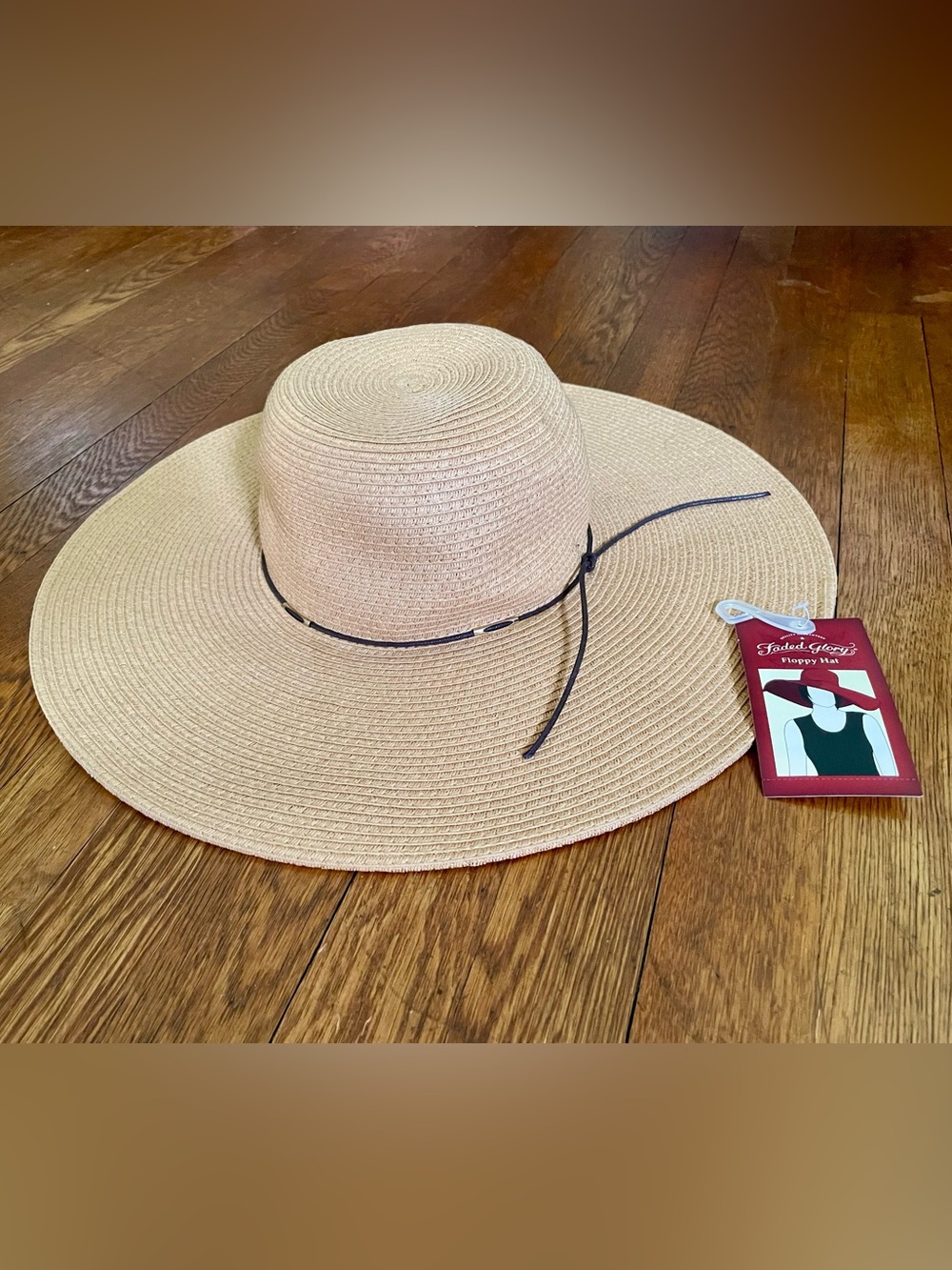 NEW Faded Glory Oversized Floppy Straw Sun Beach Hat (M-L)
